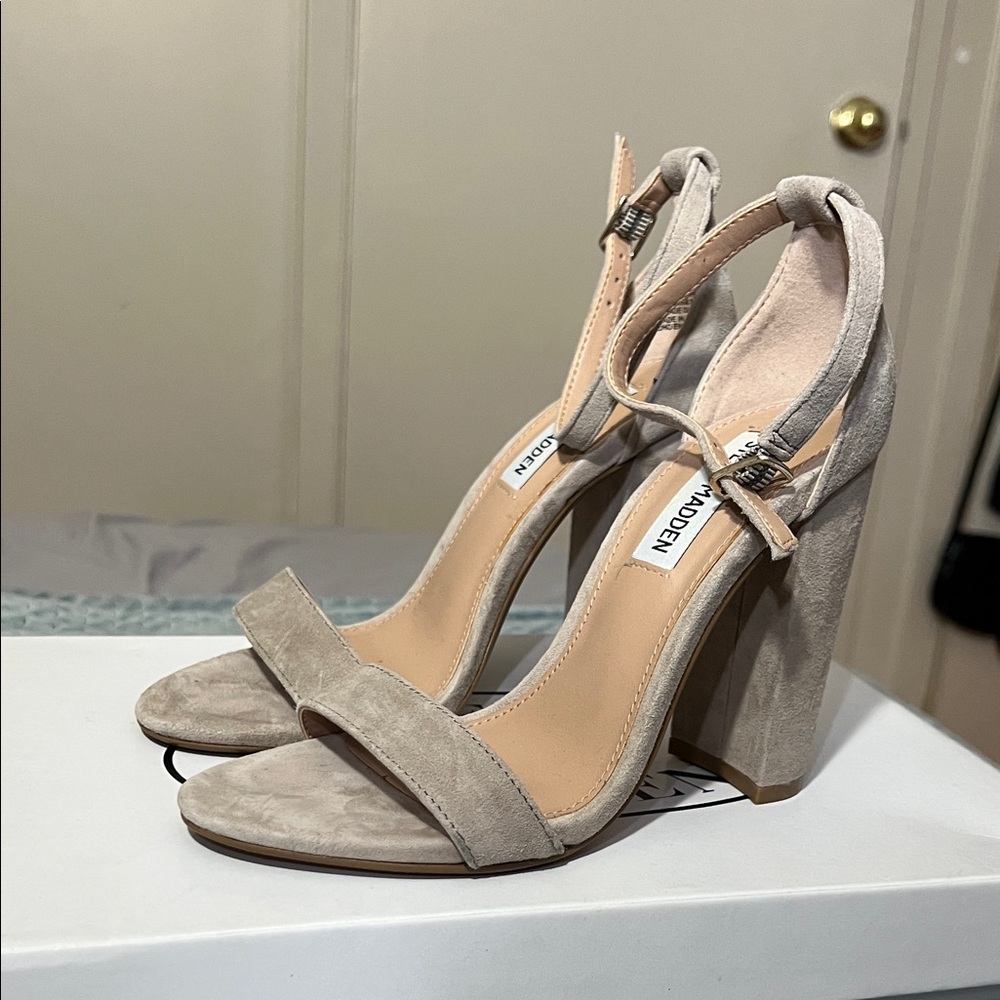 Steve Madden Taupe Carson Heels